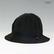 NEW ERA CAP SIX PANEL JET BLACK EXPLORER BUCKET HAT