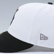 LOS ANGELES KINGS 1997-1998 ALTERNATE GLACIAL WHITE JET BLACK NEW ERA FITTED CAP